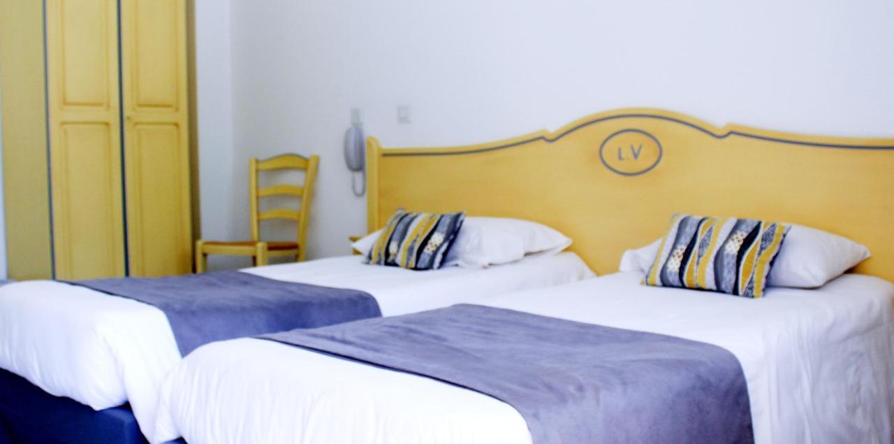 Hotel Le Vanseen Les Vans Zewnętrze zdjęcie