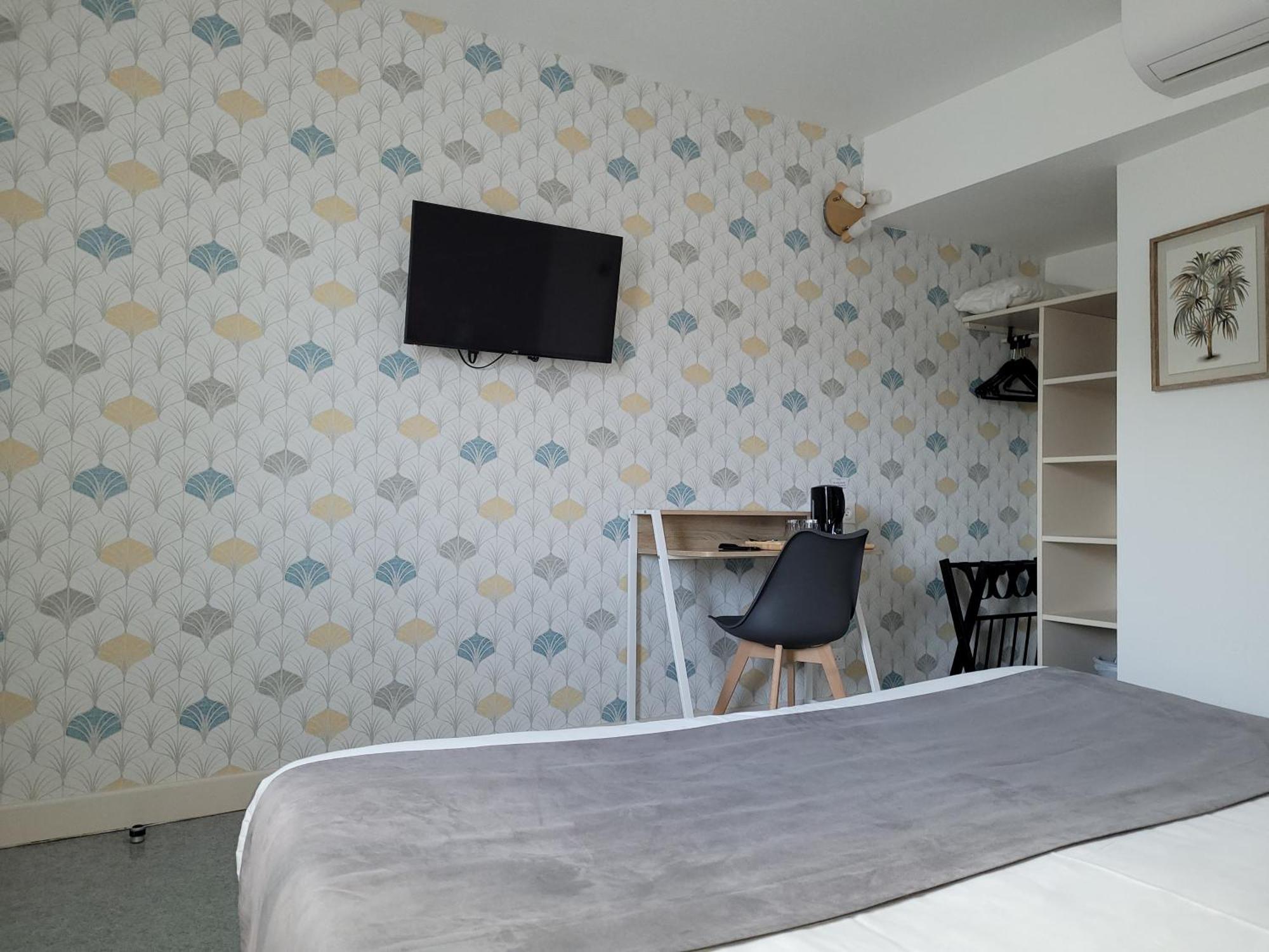 Hotel Le Vanseen Les Vans Zewnętrze zdjęcie